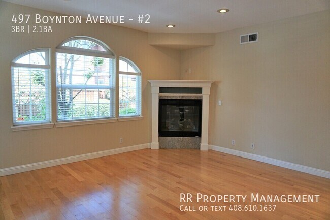 Foto del edificio - Contemporary Townhouse in Central Location!