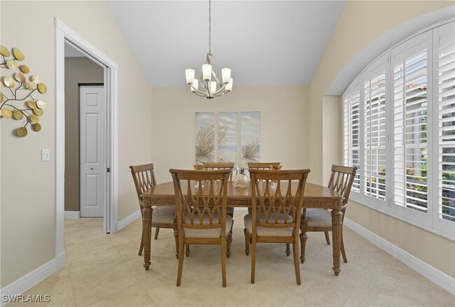 Foto del edificio - 28328 Hidden Lake Dr
