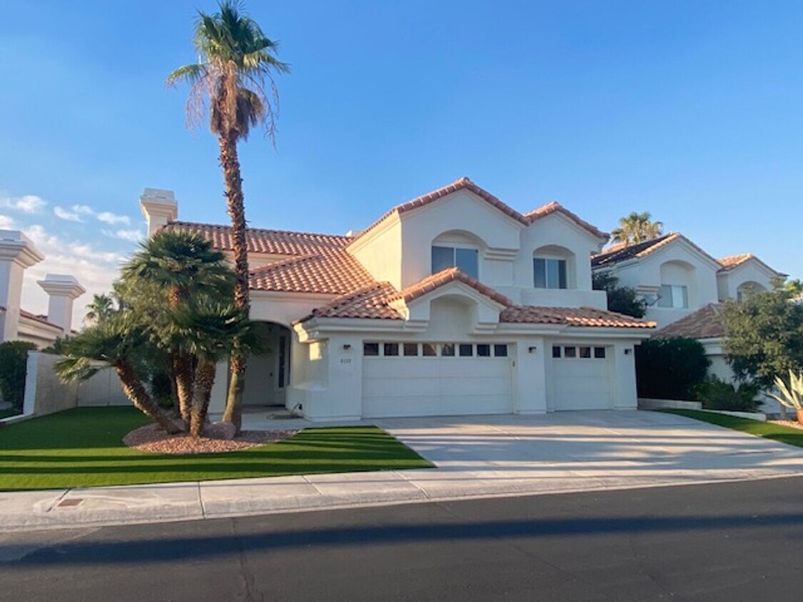 Foto principal - 8132 Bay Harbor Dr