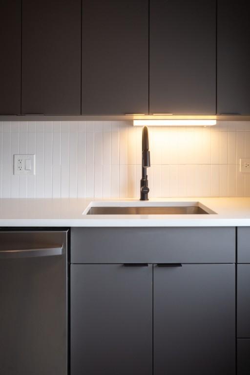 Building Photo - 1 bedroom in CHICAGO IL 60647