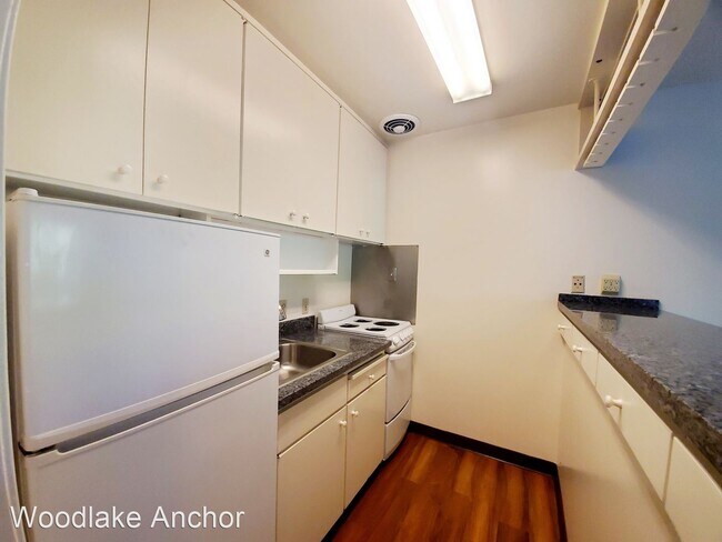 Foto del edificio - Studio, 1 bath House - 928 Peninsula Ave. ...