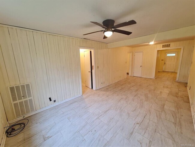 Foto del edificio - 1220 Lynwood Dr