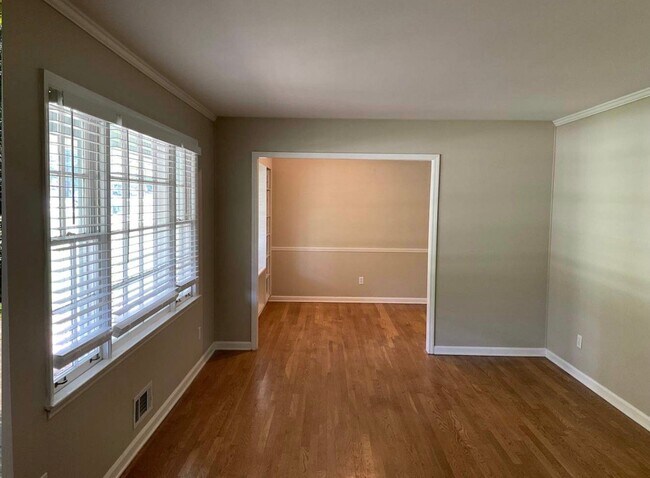 Foto del edificio - 680 Foxcroft Cir SE