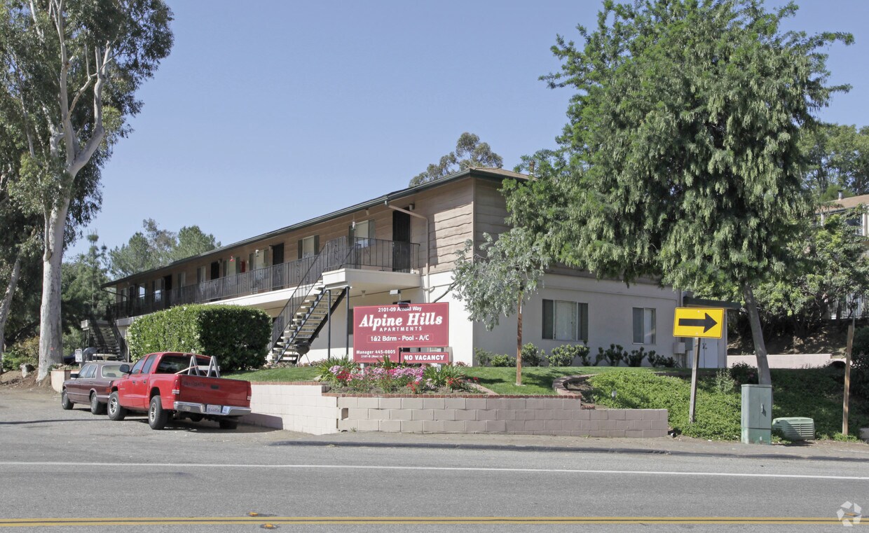 Alpine Hills Apartments Alpine, CA