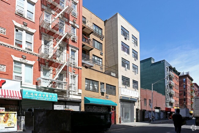 Foto del edificio - 302 Broome St