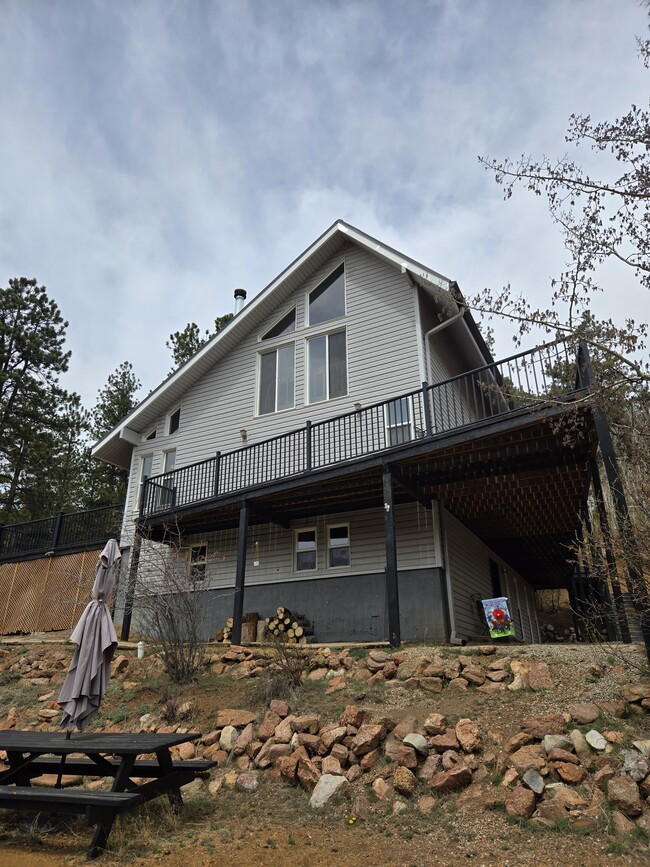 Building Photo - 2033 Rampart Range Rd
