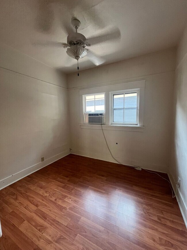 Foto del edificio - 216 N 18th St
