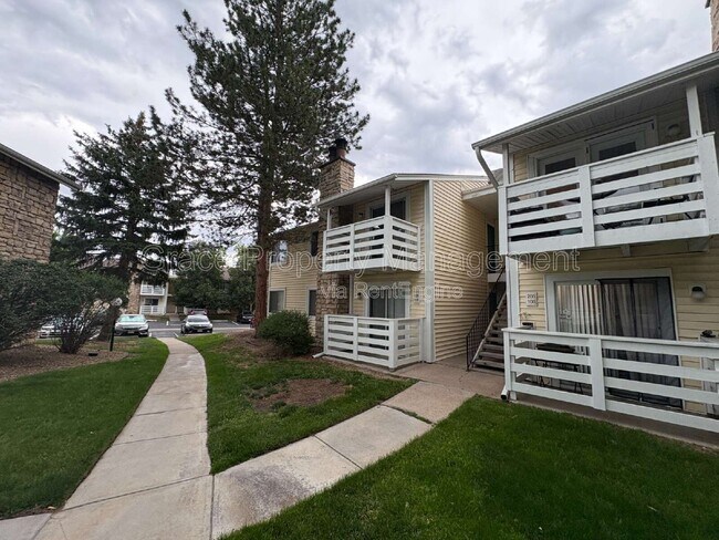 Foto del edificio - 8555 E Fairmount Dr