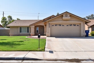 Building Photo - 3555 W 15th Ln