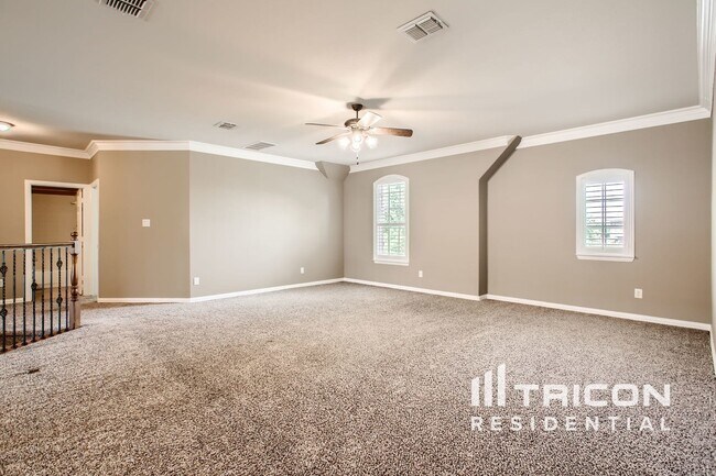 Foto del edificio - 5715 Danville Ln
