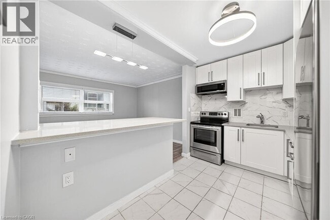 Photo du bâtiment - 237 Mohawk Rd E