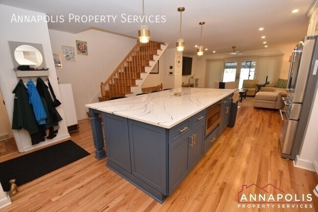 Foto del edificio - 1206 Cedar Park Rd