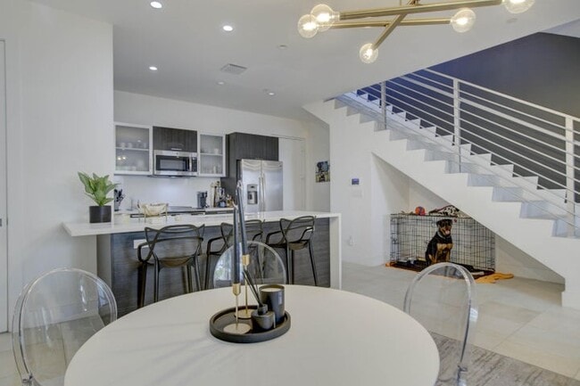 Photo - 1045 NE 18th Ave Townhome