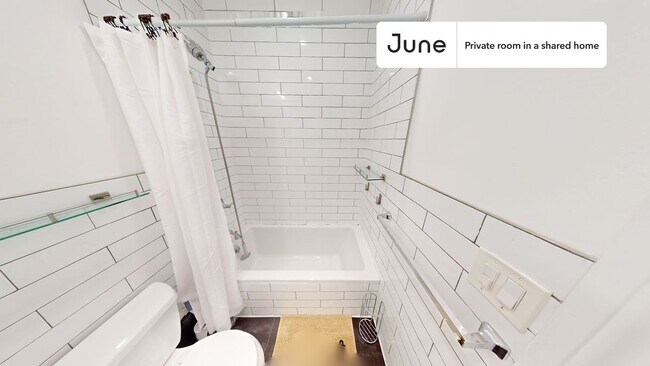 Foto del edificio - Room in Shared 3 bed/2 bath home