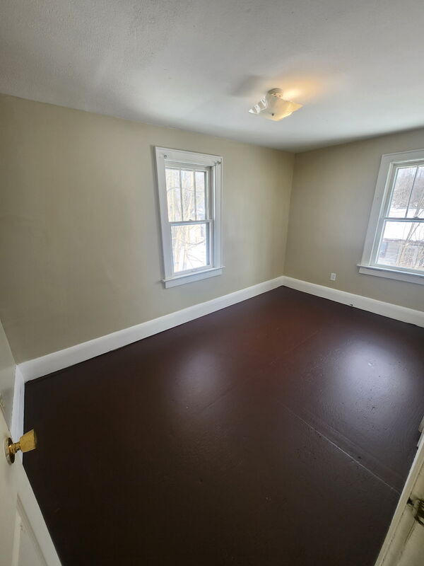 Building Photo - 87 Brighton Dr