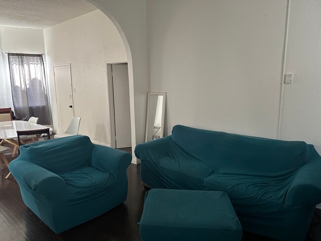 Foto del edificio - 1639-1611 11th Pl