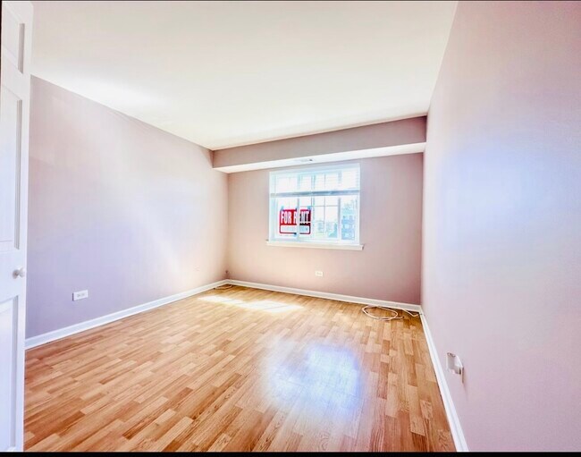 Foto del edificio - 1609 N Windsor Dr