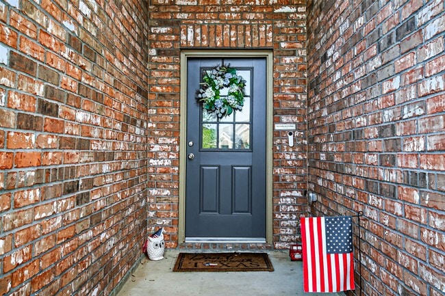 Foto del edificio - 300 Flower Reed Ct