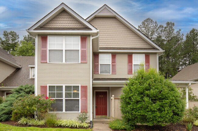 Foto del edificio - 1517 Woodland Ct