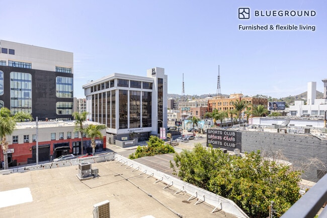 Building Photo - 1617 Cosmo St