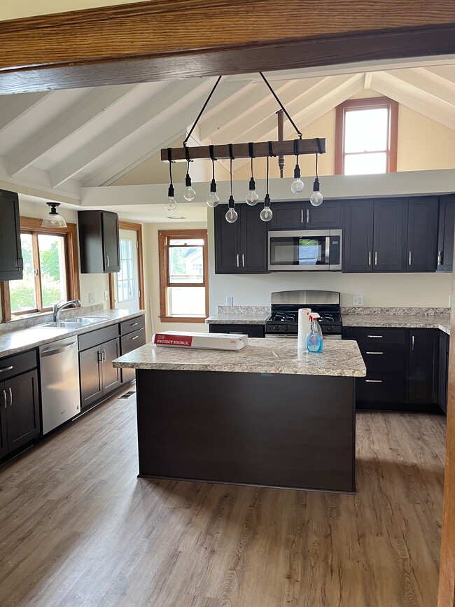 Kitchen - 107 Birch St