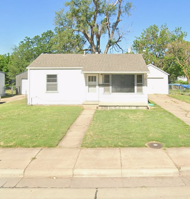 Building Photo - 2619 Morton St