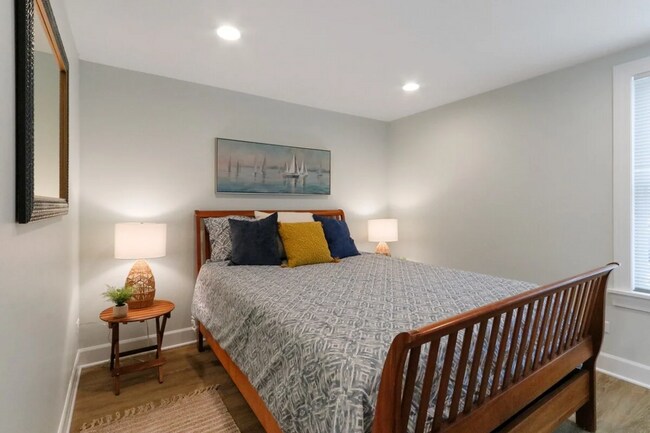 Foto del edificio - Historic Downtown Lake Geneva Carriage House – Available for Monthly & Mid-Term Rentals