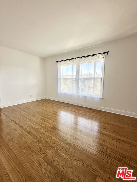 Foto del edificio - 4055 Wade St