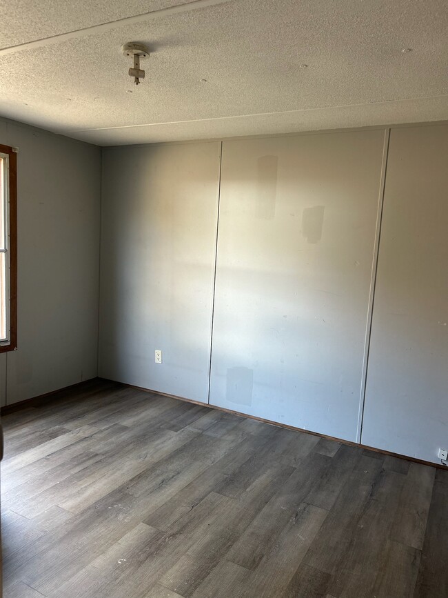 Foto del edificio - 773 Barren Hollow Rd