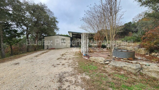 Foto del edificio - 18589 Bandera Rd