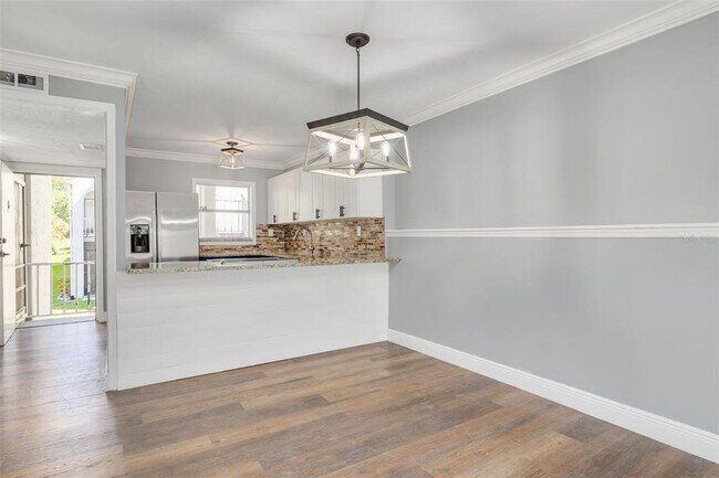 Foto del edificio - 2625 FL-590