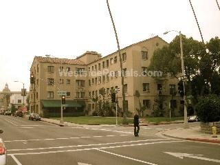 Primary Photo - 85 N Madison Ave