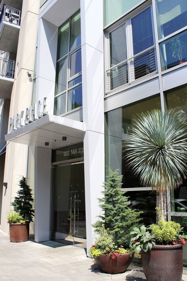 Foto del edificio - 922 NW 11th Ave