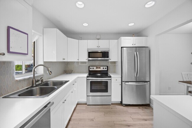 Foto del edificio - 2671 Boundbrook Blvd