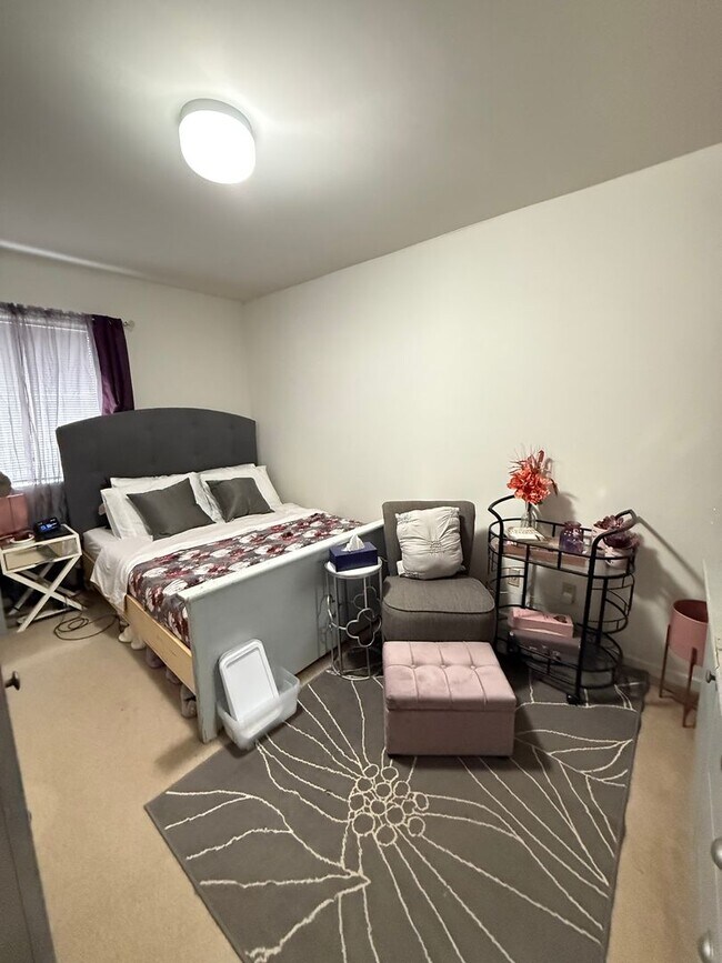 Foto del edificio - Jamestown Commons