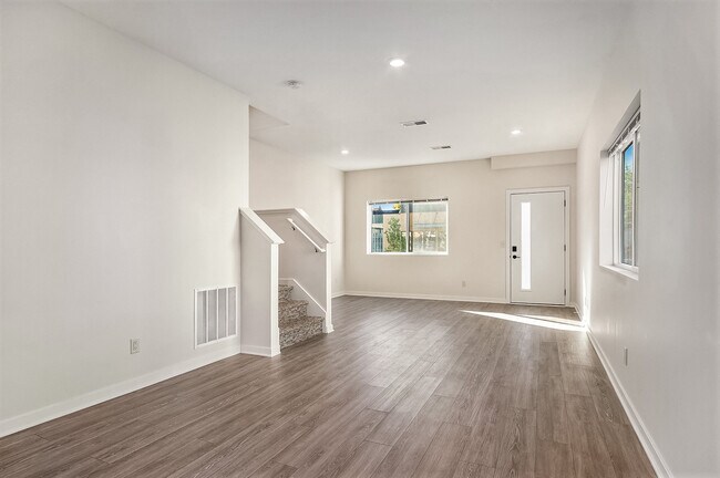 Foto del edificio - 937 Fulton St W