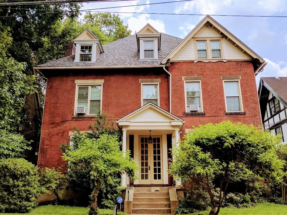 5910 Howe St Unit Second Floor, Pittsburgh, PA 15232 - Room for Rent in ...