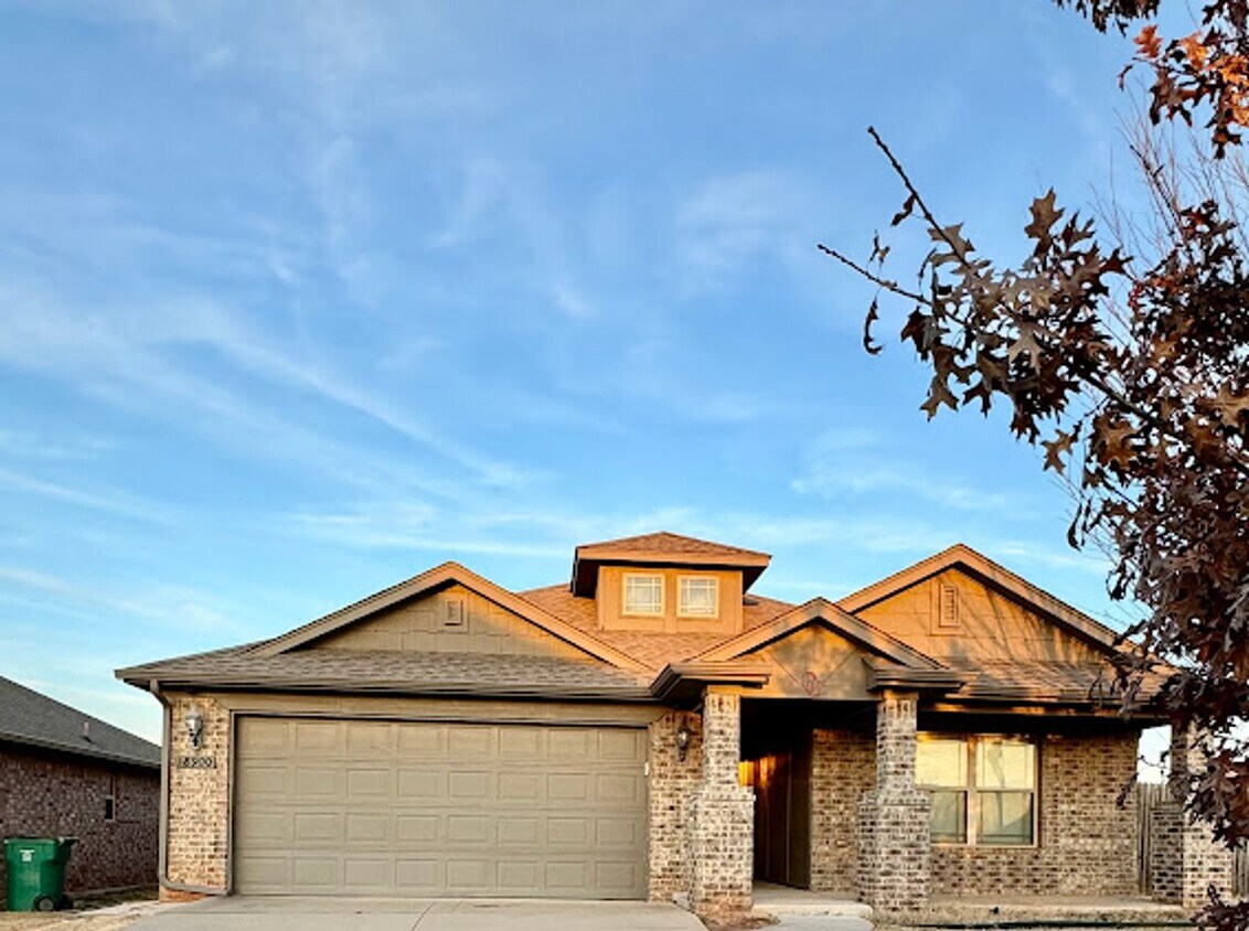 18900 Vea Dr, Edmond, OK 73012 House Rental in Edmond, OK