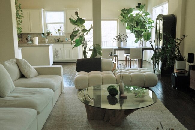 Building Photo - 12230 Cottage Promenade Ct
