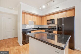 Building Photo - 1441 Rhode Island Ave NW