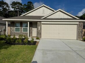 Building Photo - 31509 Pianella Ln