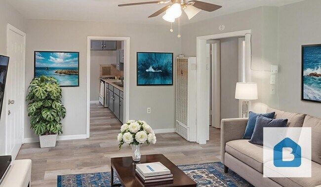 Foto del edificio - Quaint 1 Bed/1 Bath Apartment in Manitou Springs! Free Manitou City Parking Pass!