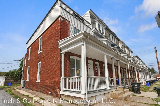 Building Photo - 3 br, 1 bath House - 610 Geary St.
