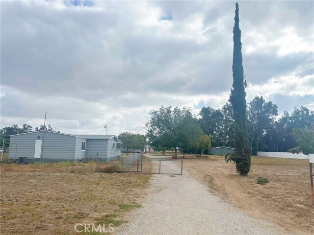 Foto del edificio - 28162 Patterson Ave