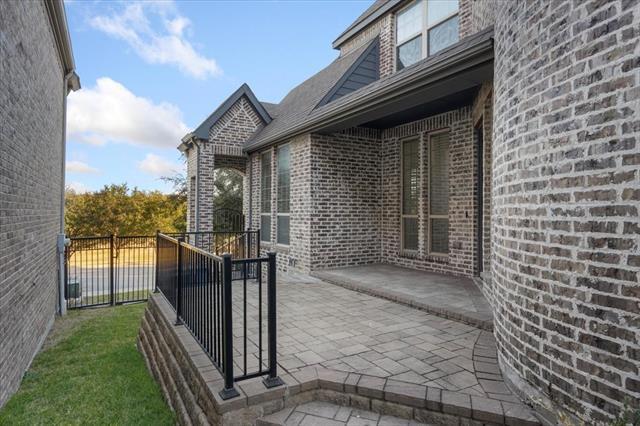 Building Photo - 910 Ontzlake Dr