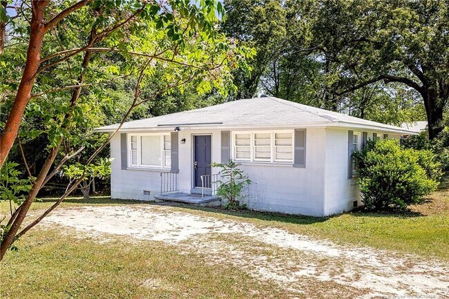 Building Photo - 5263 Blayne Dr