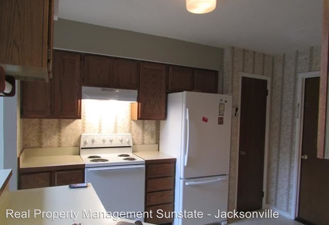 Building Photo - 2 br, 1.5 bath House - 4215 Polo Court