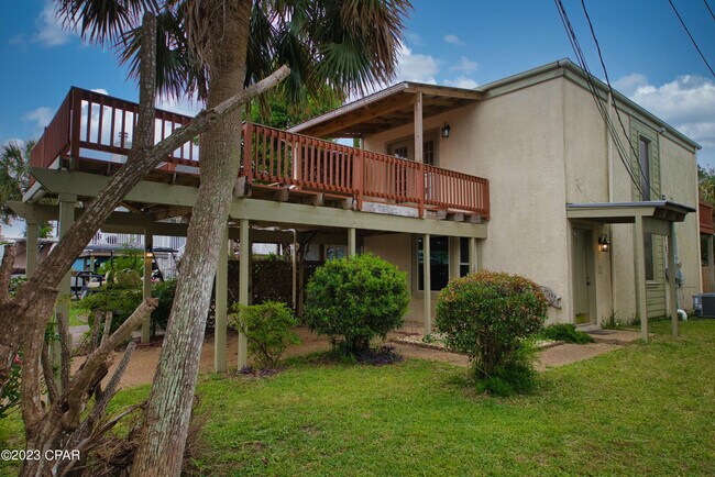 Foto del edificio - 7129 S Lagoon Dr