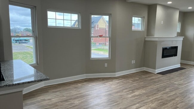 Foto del edificio - 1152 Clairmount Ave