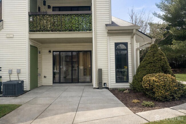 Foto del edificio - 1413 Pebble Pl